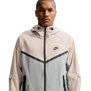 NIKE TECH MEN'S DRI-FIT WOVEN FULL-ZIP WINDRUNNER JACKET